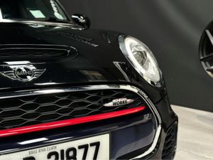 JOHN COOPER WORKS AUTO - Image 4