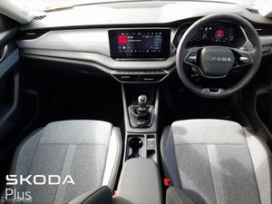 Skoda Octavia Selection Plus 1.5TSi 150hp - Image 3