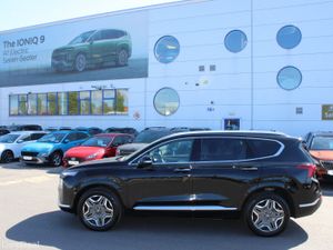 Hyundai Santa Fe 2023 - Image 2