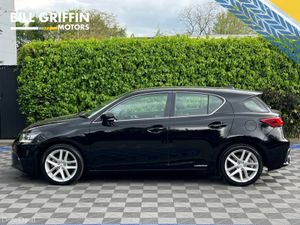 Lexus CT CT200h 1.8 HYBRID // SUEDE INTERIOR // RE - Image 3