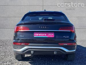 Audi Q5 Q5 40 TDI 204HP Quattro S line S-T - Image 4
