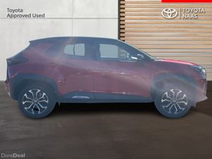 Toyota Yaris Cross YARIS CROSS LUNA SPORT - Image 3