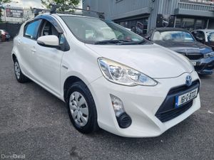Toyota Aqua  Hybrid  2016 - Image 2