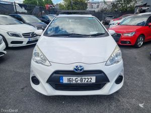 Toyota Aqua  Hybrid  2016 - Image 3