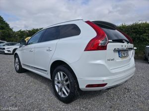 95,576 KM | 2.0L Diesel | Automatic | Leather - Image 3