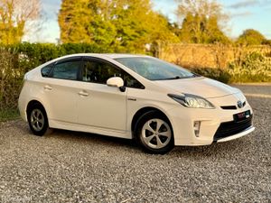2013 Toyota Prius 1.8 Hybrid Automatic - Image 2