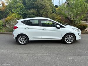 Ford Fiesta 2018 1.1 Zetec New model - Image 3