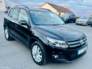 2014 Volkswagen Tiguan 2.0L TDI  LOW KMS - Image 2