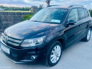 2014 Volkswagen Tiguan 2.0L TDI  LOW KMS - Image 3