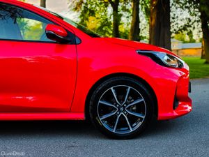 2020 Toyota Yaris 1.5 Petrol Automatic - Image 4