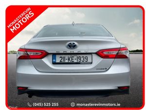 Toyota Camry HYBRID SOL 4DR AUTO - Image 4