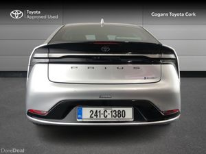 Toyota Prius PRIUS PHEV Irish Car - Image 4