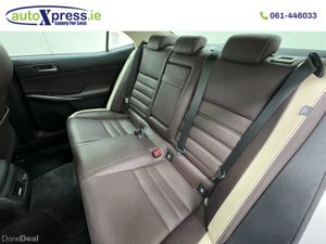 Lexus IS Hybrid VERSION L, Reversing camera - Image 4