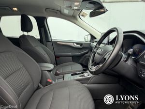 Ford Kuga 2.5 Duratec 225PS PHEV Titanium Auto - Image 4