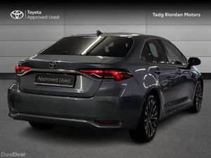 Toyota Corolla LUNA SPORT SALOON - Image 2