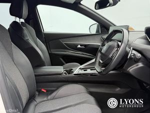Peugeot 5008 1.5 BlueHDi 130bhp Allure Auto - Image 3