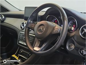 Mercedes-Benz GLA Class Gla Hatchback Urban Editio - Image 4