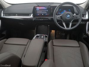 BMW iX1 xDrive30 xLine - Image 4