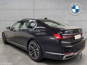 BMW 7-Series 730d xDrive Saloon - Image 3