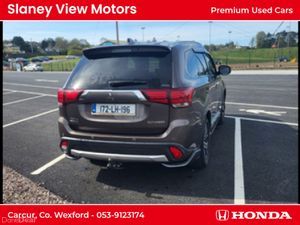 Mitsubishi Outlander OUTL 4WD 6MT 4DR 7S 17MY - Image 2