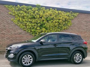 Hyundai Tucson EXECUTIVE  LOW MILAGE - Image 4