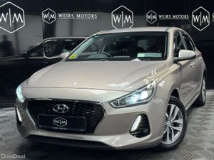 Hyundai i30 1.6 DIESEL DELUXE 5DR LOW MILEAGE - Image 2