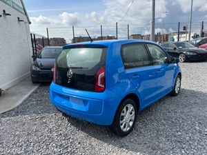 Volkswagen Up! - Image 4