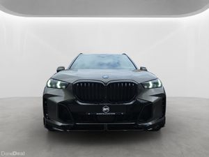 2024 BMW X5 50E M-SPORT PRO . - Image 2