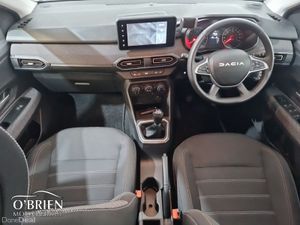 Dacia Sandero Stepway TCe 90 STEPWAY Expression - Image 2