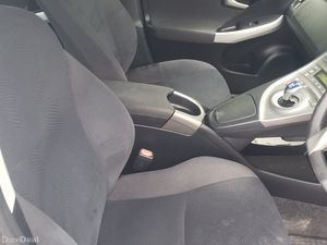 Toyota Prius 2014 - Image 4