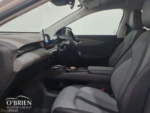 MG S5 Exclusive Long Range - Image 4