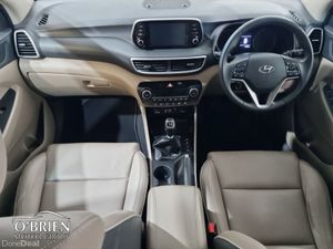Hyundai Tucson 2WD Executive - Image 2