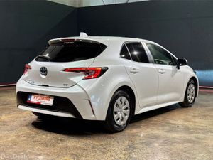 Toyota Corolla 1.8 HYBRID SPORT - CRUISE CONTROL - - Image 4
