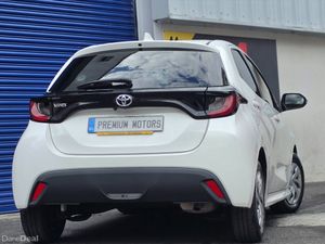 Toyota Yaris Automatic - Image 3
