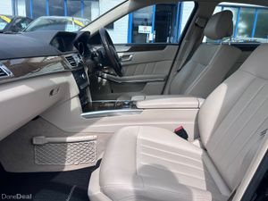 2015 MERCEDES E200d ELEGANCE AUTO - Image 4