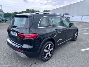 Mercedes-Benz GLB 2.0 DIESEL, AUTOMATIC, LEATHER, - Image 3
