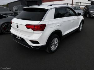 191 Volkswagen T-Roc 1.6 TDI DESIGN - Image 3