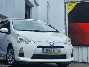 Toyota Aqua Push start leather seats - Image 2