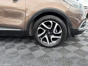 Renault Captur Renault Capture 1.2 petrol, auto, a - Image 3