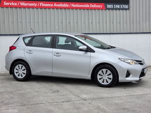 Toyota Auris 2014 - Image 4