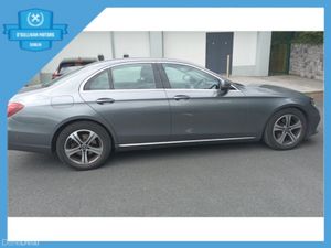 Mercedes-Benz E-Class E220 D SE 4DR AUTO - Image 4