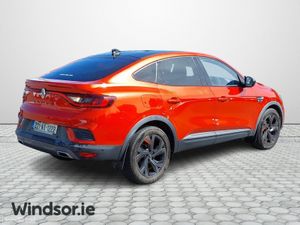 Renault Arkana R.S. LINE TCE 140 AUTO MILD HYBRID - Image 2
