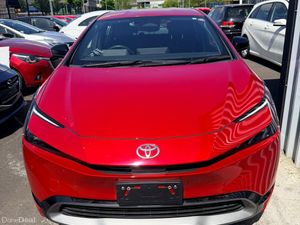 2023 Toyota Prius Z Pack Top Line - Image 3