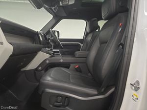 Land Rover Defender Diesel Estate X-Dynamic HSE - Image 4