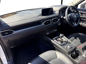 Mazda CX-5 2WD 2.2D (150ps) EXECUTIVE SE LUX PACK - Image 4