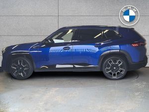 BMW XM 50e - Image 3