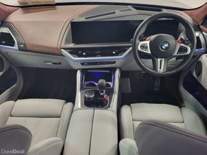 BMW XM 50e - Image 4