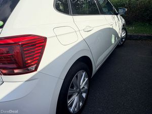 2019 Volkswagen Polo White - Image 3
