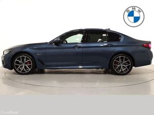 BMW 5-Series 530e M Sport Saloon - Image 4