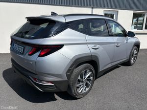 221 Hyundai Tucson 1.6D Executive - Image 4